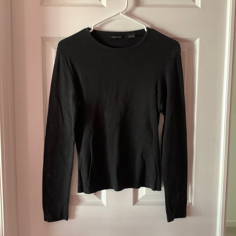 Black long sleeve crew neck from New York & Company